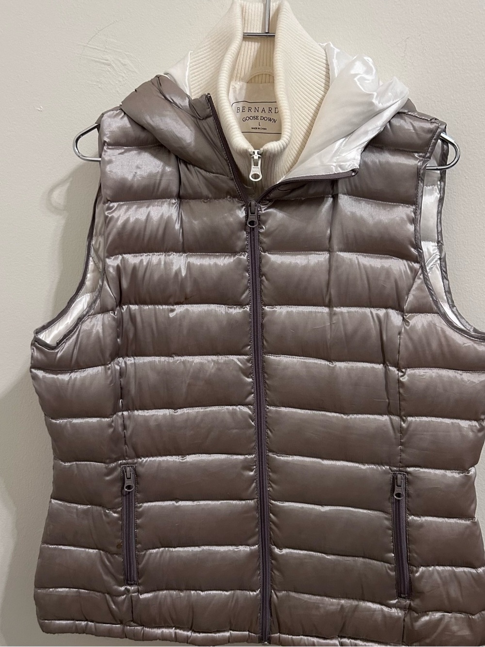 Bernardo Goose Down Quilted Vest Taupe Brown Ivory Outdoor Vest Puffer Large